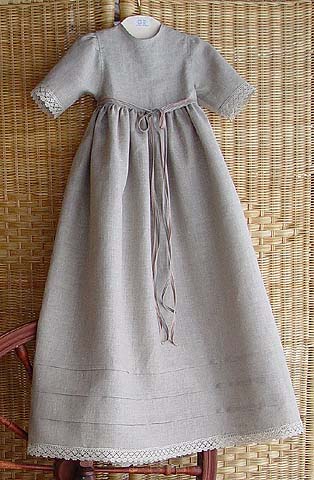 Dopkl�nning i oblekt lintyg.